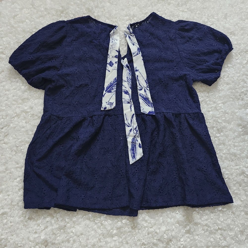 BNWT Bloomchic Navy Back Tie Bow Lace Peplum Top 14‑16 Romantic Boho - Picture 6 of 13
